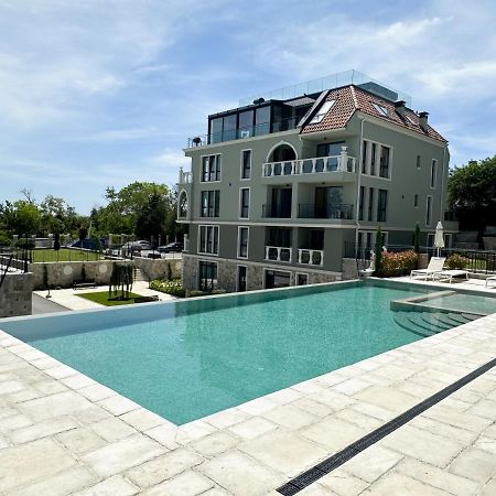 Mediterranea Complex - Luxury Apartment With Sea & Pool View! Varna Exterior foto